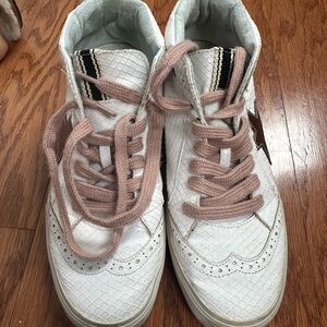 ShuShop White and Pink Athletic Shoes
